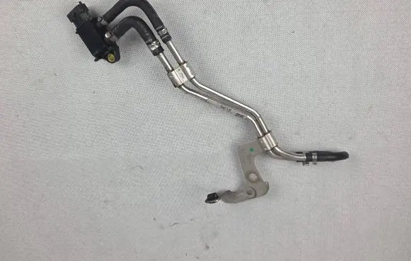 Opel Astra K Exhaust gas pressure sensor 55599659 55599660