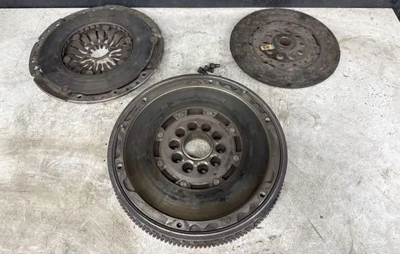 Volvo S80 Clutch set kit 30681145