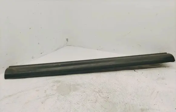 BMW 3 E46 Side skirt rear trim 51478201218