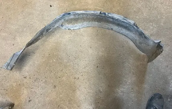 Hyundai Galloper Front wheel arch liner splash guards