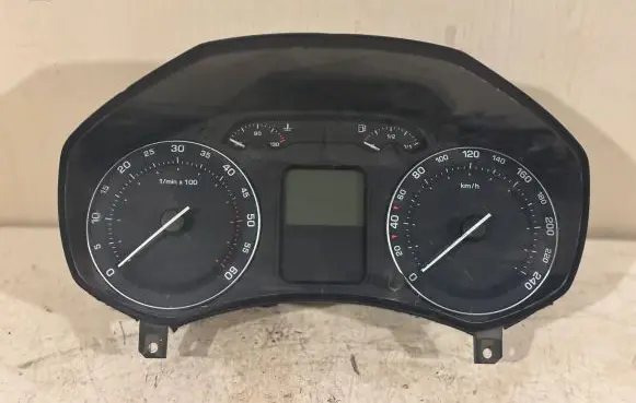 Skoda Octavia Mk2 (1Z) Speedometer (instrument cluster) 1Z0920810E