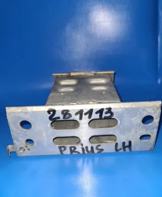 Toyota Prius (XW30) Front bumper cross member 5701447040