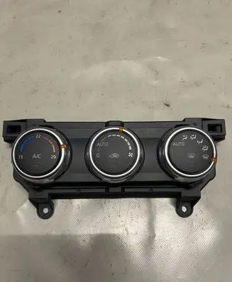 Mazda CX-3 Climate control unit DA6S61190A