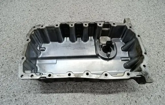 Skoda Superb B6 (3T) Oil sump