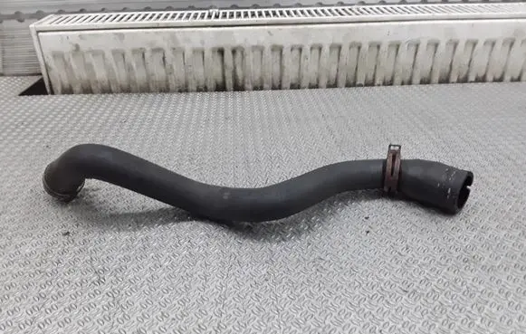 Ford Focus Engine coolant pipe/hose 3M5H8260KH