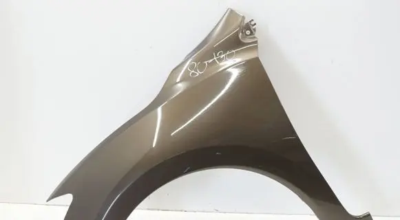 Nissan Pulsar Fender PULSAR270426BLLP