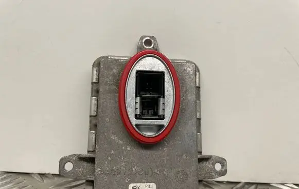 Mercedes-Benz C W204 Headlight ballast module Xenon A1669002800