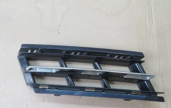 BMW 5 G30 G31 G38 Front bumper lower grill 9498600