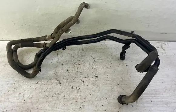 Audi Q7 4L Engine coolant pipe/hose 7L6121070AJ