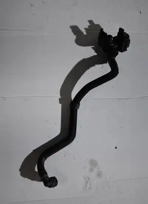Mercedes-Benz GLE W167 Engine coolant pipe/hose