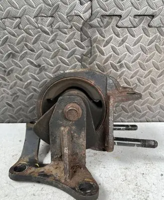 Hyundai Santa Fe Gearbox mounting bracket 218323F050PH