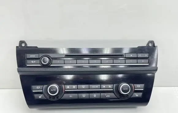 BMW 5 F10 F11 Climate control unit 9263746 0000872762