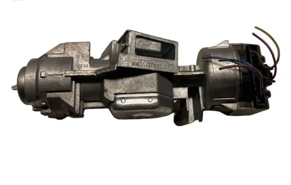 Ford Focus Ignition lock 3M513F880AD