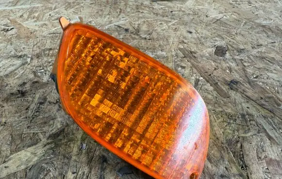 Ford Focus Front indicator light XS4X13368A
