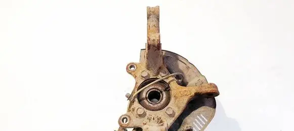 Toyota Auris 150 Front wheel hub