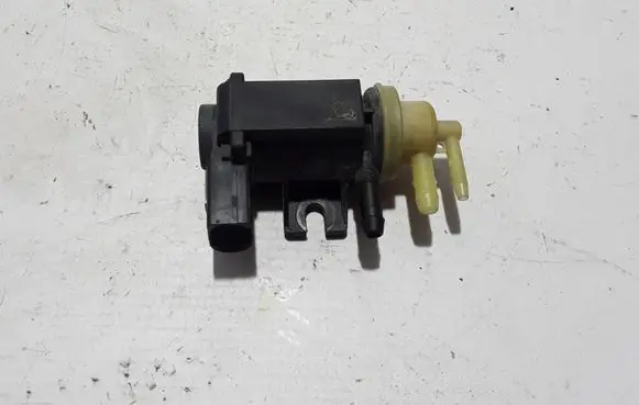 Volkswagen Caddy Turbo solenoid valve 1K0906627B