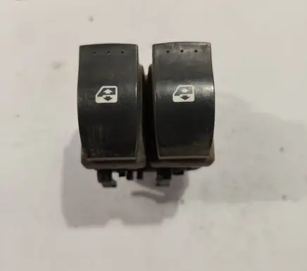 Renault Scenic II - Grand scenic II Electric window control switch 315050A