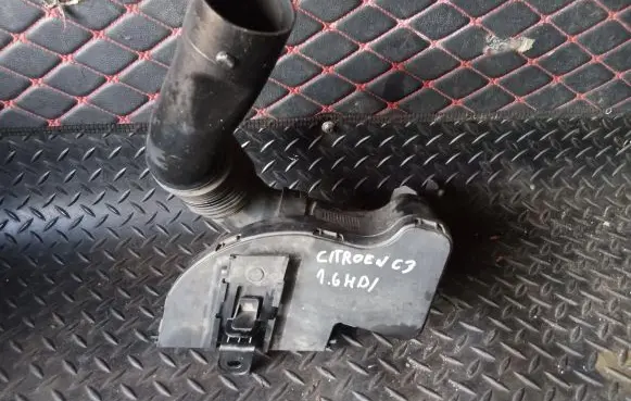 Citroen C3 Air intake hose/pipe 9684813780