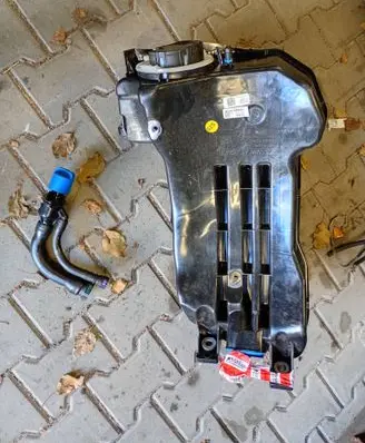 Audi Q7 4M Adblue pump 4M0131969S