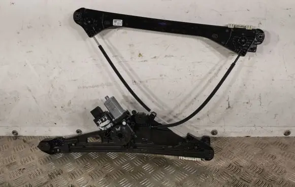 Opel Grandland X Front door window regulator with motor 815650280