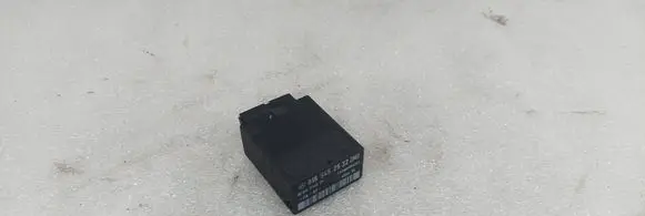 Mercedes-Benz Vito Viano W638 Light module LCM 0165452632 05014110
