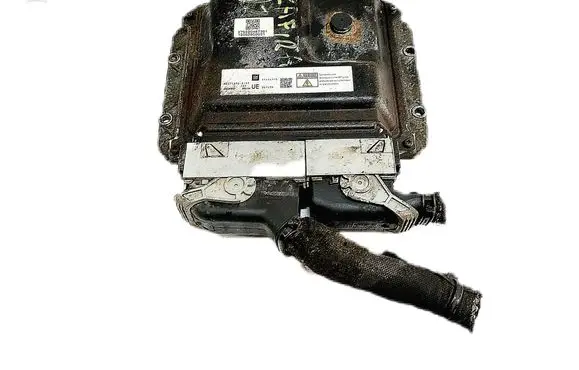 Opel Zafira B Engine control unit/module 55590118