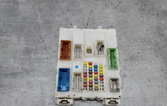 Fuse box set