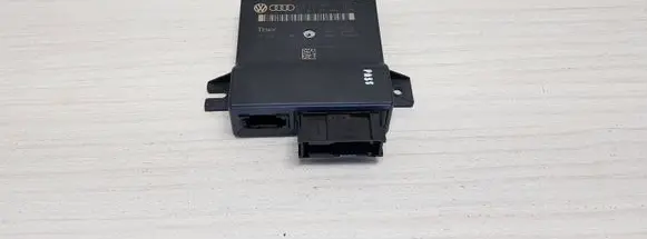 Audi Q7 4L Gateway control module 4L0907468 4L0910468