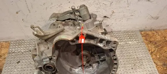 Fiat Grande Punto Manual 6 speed gearbox S25062758