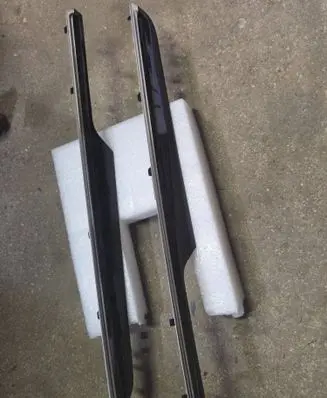 Porsche Macan (95B) Rear door trim (molding) 95B867061R 95B867062L