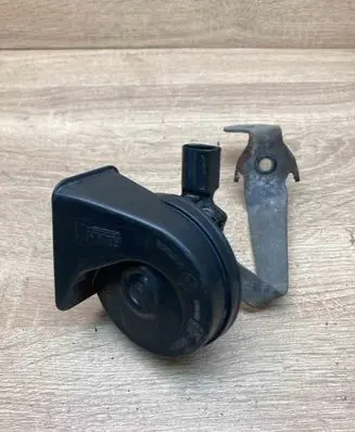 Volkswagen PASSAT B6 Horn signal 3C0951223E A046522