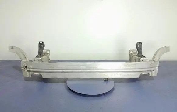Audi Q7 4L Front bumper support beam 4M0807109D