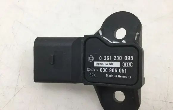 Volkswagen Golf VI Air pressure sensor 0261230095