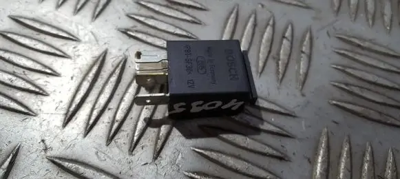 Volkswagen Golf V Other relay 95vw10k705ea