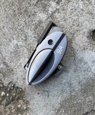 Citroen C5 Front door exterior handle 9638398380