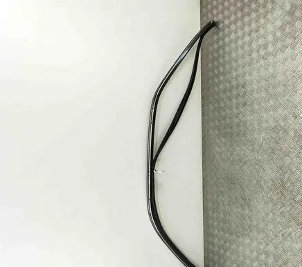 Mercedes-Benz S W140 Front door glass trim molding A1406900339