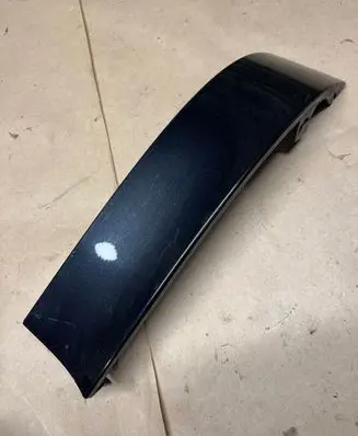 Audi A3 S3 8L Rear/tail light trim molding 8L0807872C