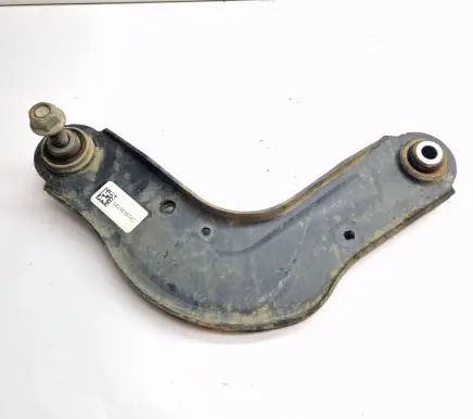 Chrysler Pacifica Rear control arm 68235367A 04820 68235367B