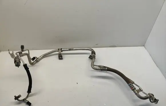 Dodge RAM Air conditioning (A/C) pipe/hose P68277009AC 68277009AC