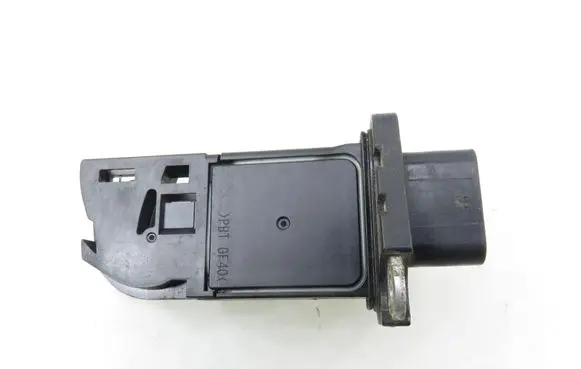Audi A4 S4 B8 8K Mass air flow meter 420133471 AFH70M74