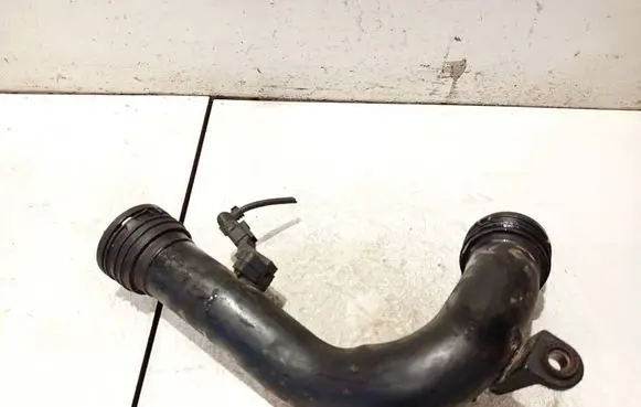Volkswagen Golf V Intercooler hose/pipe 1k0145762ac 1k0145770b