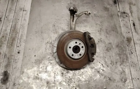 Audi A6 S6 C6 4F Front wheel hub spindle knuckle
