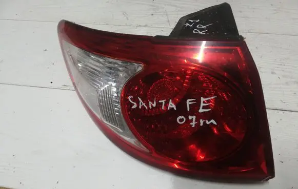 Hyundai Santa Fe Rear/tail lights
