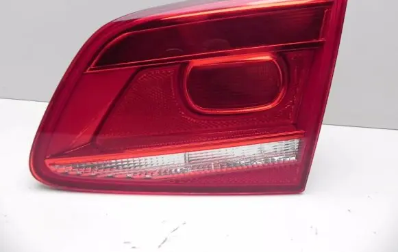 Volkswagen PASSAT B7 Rear/tail lights 3AE945094K A248