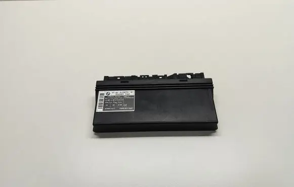 BMW 5 E60 E61 Comfort/convenience module 9176070 61359176070 6135917607001