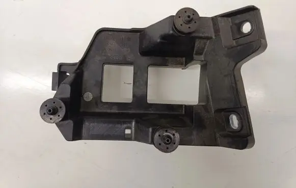 Audi Q5 SQ5 Other engine bay part 80C614143B