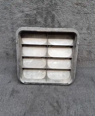 Audi Q7 4M Quarter panel pressure vent 4M0819181 4M0819181TW3 4M0819181A
