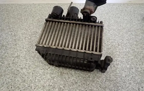 Toyota Corolla Verso AR10 Intercooler radiator