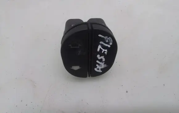 Ford Fiesta Electric window control switch