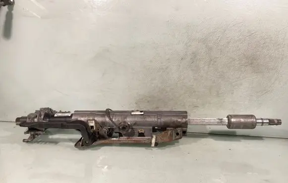 BMW 3 E90 E91 Steering wheel axle 678689ai02